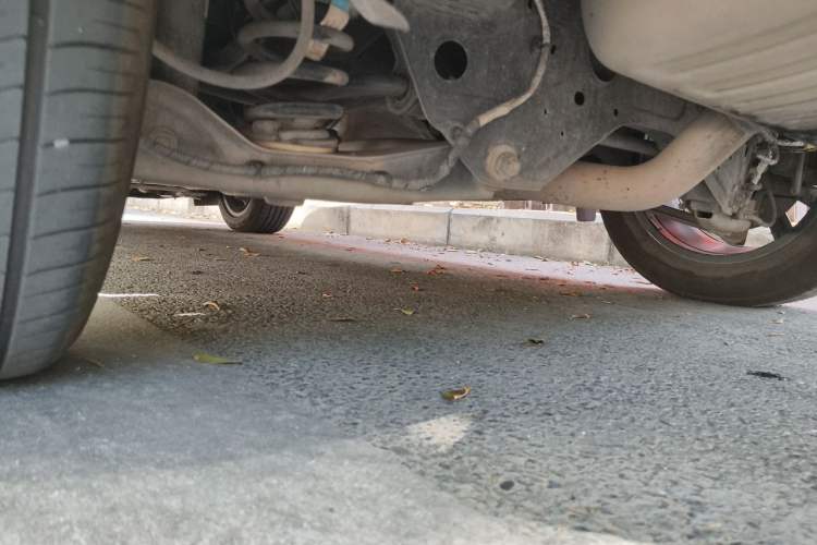 Used Cadillac XT4 2018 28T Two-Wheel Drive Leading Version Chassis Rear Left