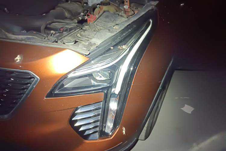 Used Cadillac XT4 2018 28T Two-Wheel Drive Tech Version Engine Bay Left