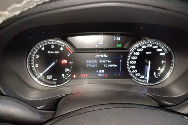 Used Cadillac XT4 2018 28T Two-Wheel Drive Tech Version Instrument Cluster