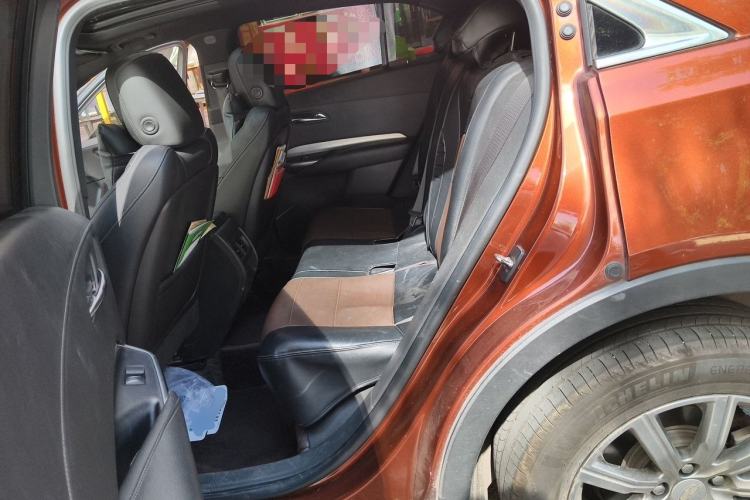 Used Cadillac XT4 2018 28T Two-Wheel Drive Leading Version Left Rear Seat