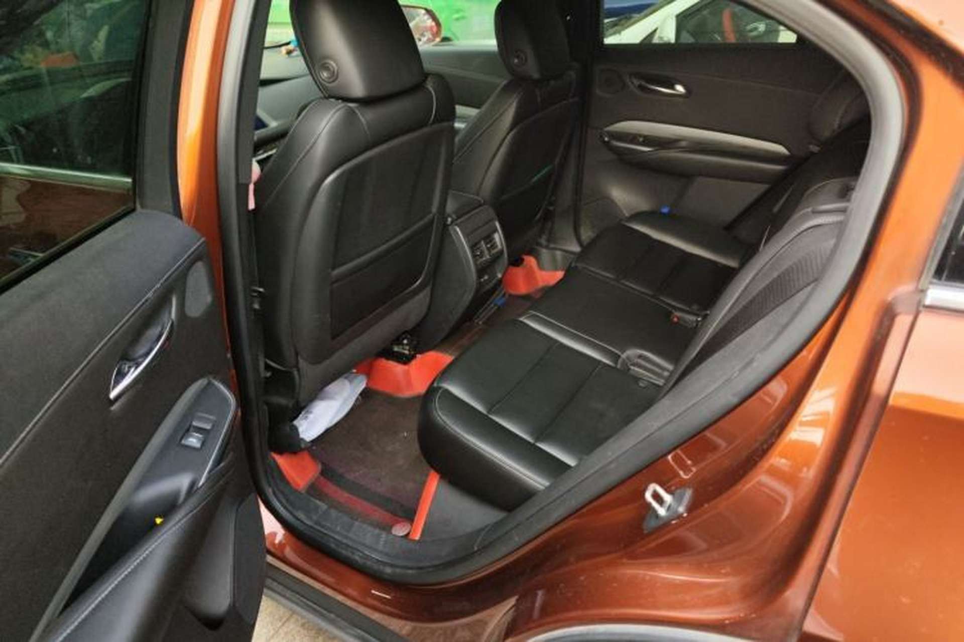 Used Cadillac XT4 2018 28T Two-Wheel Drive Leading Version Left Rear Seat