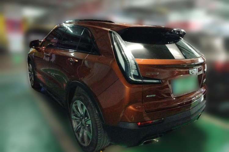 Used Cadillac XT4 2018 28T 4x4 Platinum Sport Edition Rear Left 45 Deg