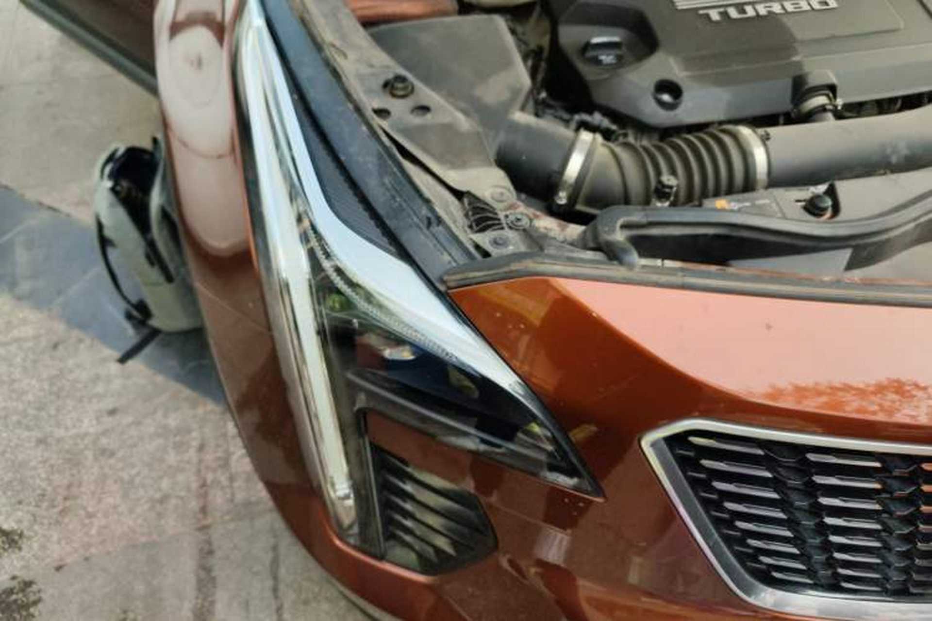 Used Cadillac XT4 2018 28T Two-Wheel Drive Leading Version Right Front Headlight