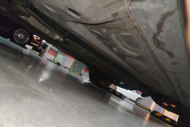 Used Cadillac XT4 2018 28T Two-Wheel-Drive Luxury Model Chassis Front Left