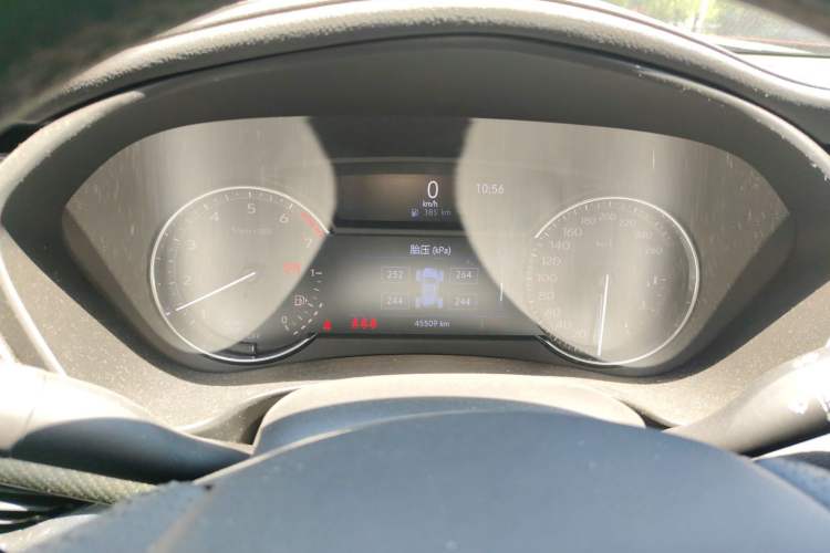 Used Cadillac XT4 2018 28T Two-Wheel Drive Luxury Sport Model Instrument Cluster