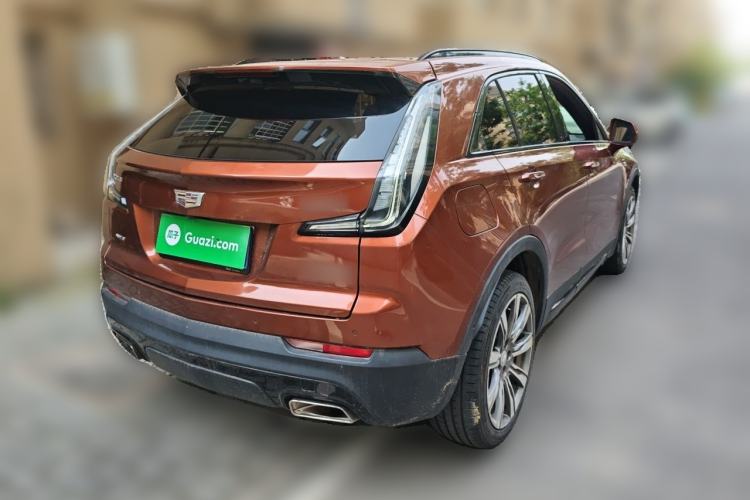 Used Cadillac XT4 2018 28T 4x4 Platinum Sport Edition Rear Right 45 Deg
