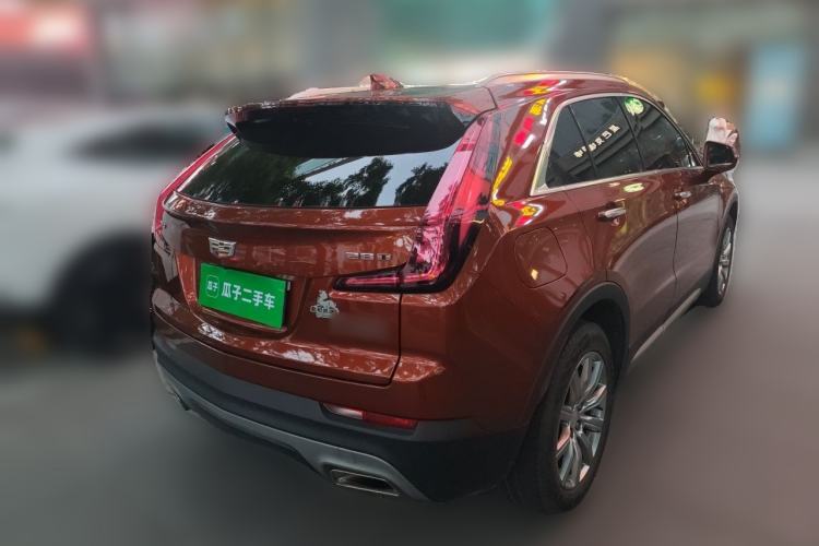Used Cadillac XT4 2018 28T Two-Wheel Drive Leading Version Rear Right 45 Deg