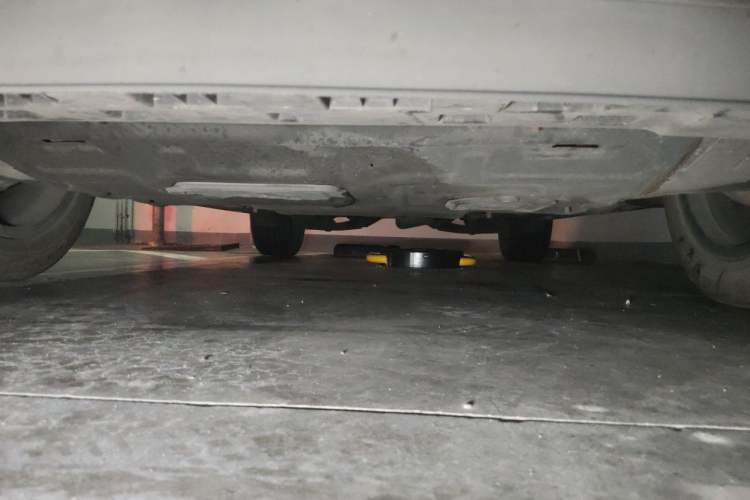 Used Cadillac XT4 2018 28T Two-Wheel Drive Leading Version Chassis Front