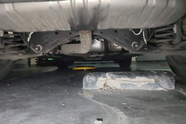 Used Cadillac XT4 2018 28T Two-Wheel Drive Leading Version Chassis Rear