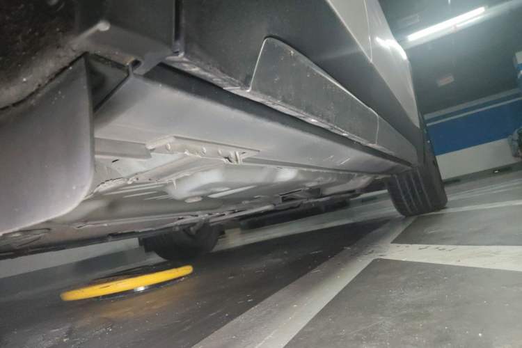 Used Cadillac XT4 2018 28T Two-Wheel Drive Leading Version Chassis Rear Right