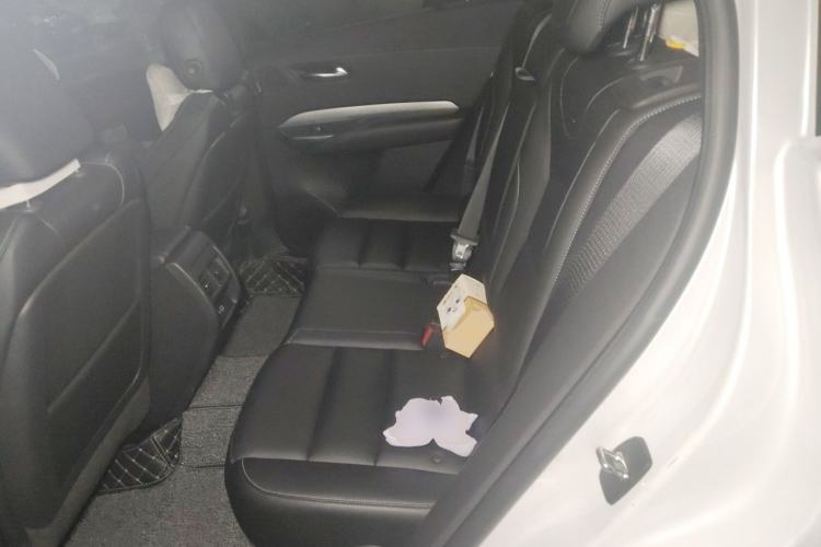 Used Cadillac XT4 2018 28T Two-Wheel Drive Leading Version Left Rear Seat