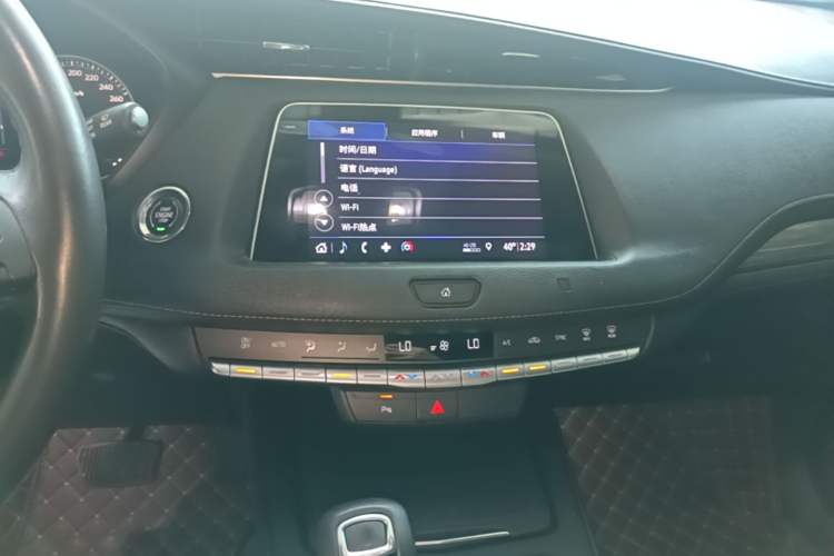 Used Cadillac XT4 2018 28T Two-Wheel Drive Tech Version Audio And AC Panel