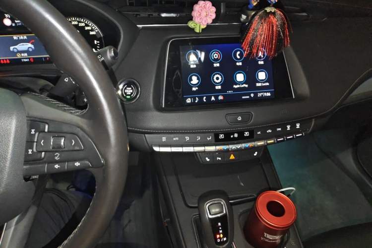 Used Cadillac XT4 2018 28T Two-Wheel Drive Leading Version Audio And AC Panel