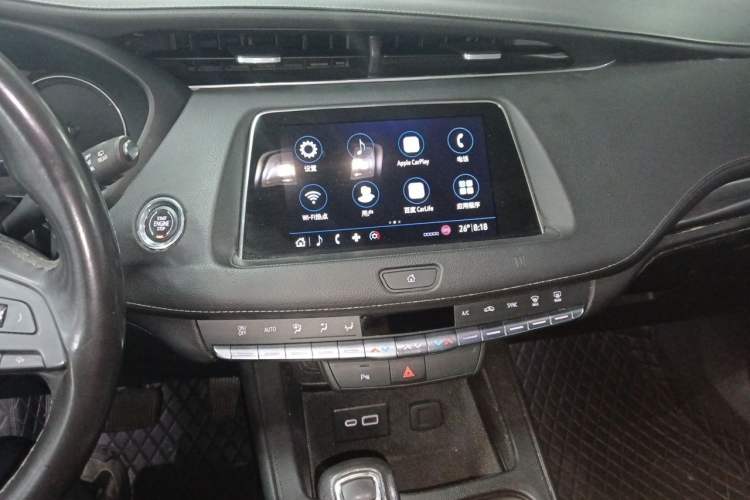 Used Cadillac XT4 2018 28T Two-Wheel Drive Tech Version Audio And AC Panel
