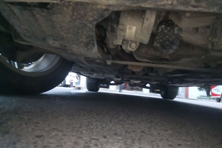 Used Cadillac XT4 2018 28T Two-Wheel Drive Tech Version Chassis Front