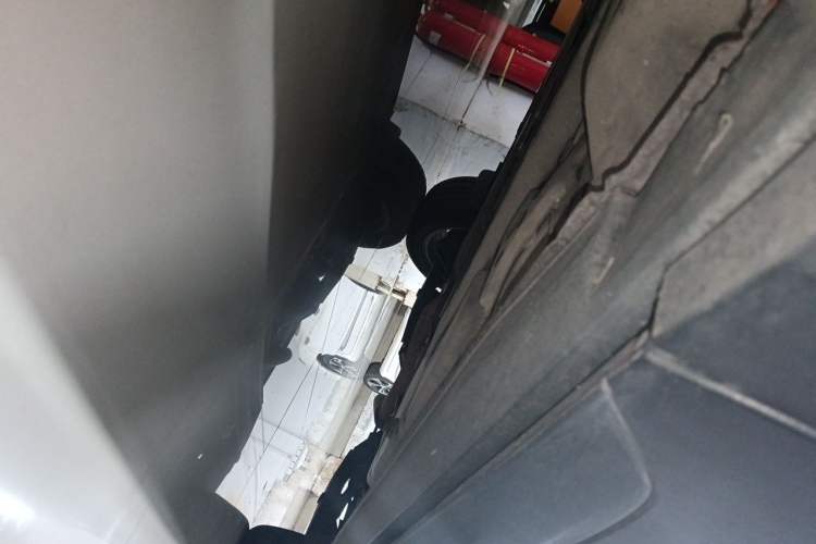 Used Cadillac XT4 2018 28T Two-Wheel Drive Tech Version Chassis Front Left