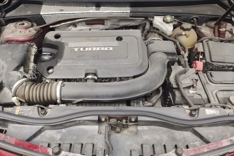 Used Cadillac XT4 2018 28T Four-Wheel Drive Leading Model Engine Bay