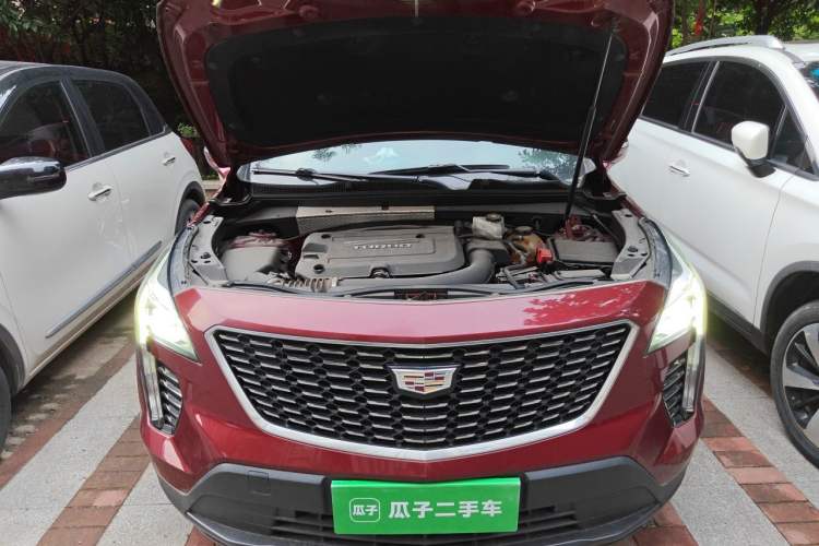 Used Cadillac XT4 2018 28T Two-Wheel Drive Tech Version Engine Bay