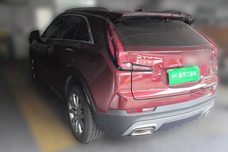 Used Cadillac XT4 2018 28T Two-Wheel-Drive Luxury Model Rear Left 45 Deg