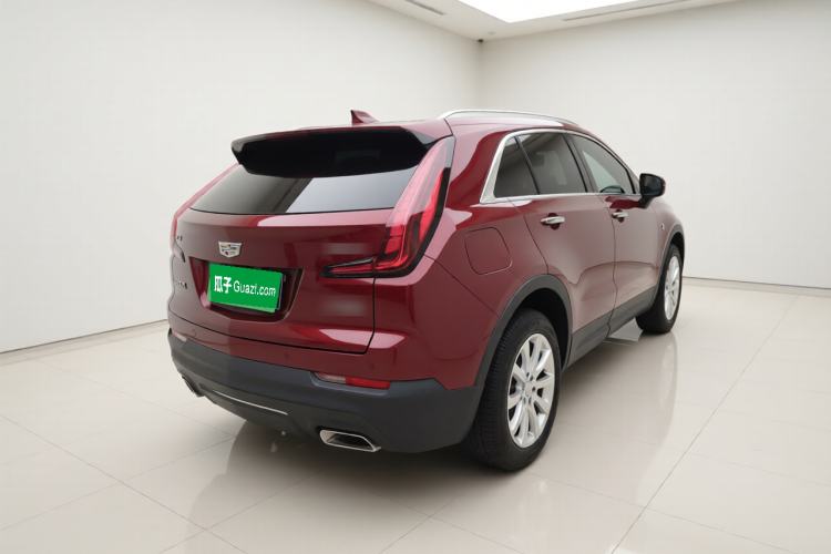Used Cadillac XT4 2018 28T Two-Wheel Drive Tech Version Rear Right 45 Deg