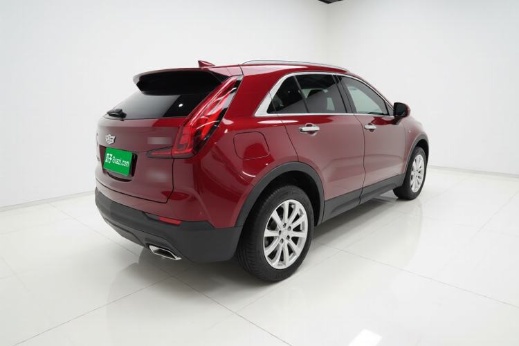 Used Cadillac XT4 2018 28T Two-Wheel Drive Tech Version Rear Right 45 Deg