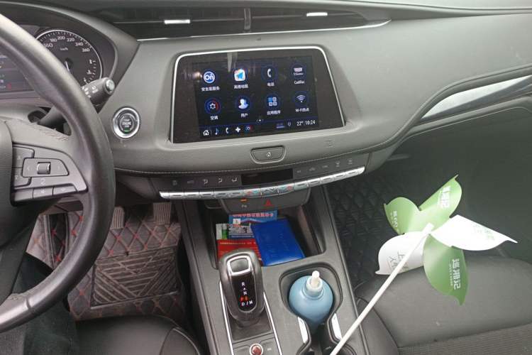 Used Cadillac XT4 2018 28T Two-Wheel Drive Tech Version Audio And AC Panel