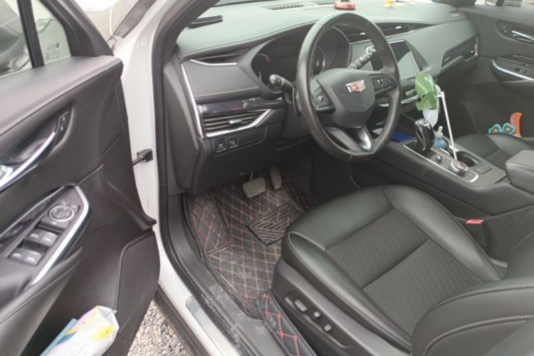 Used Cadillac XT4 2018 28T Two-Wheel Drive Tech Version Driver Seat