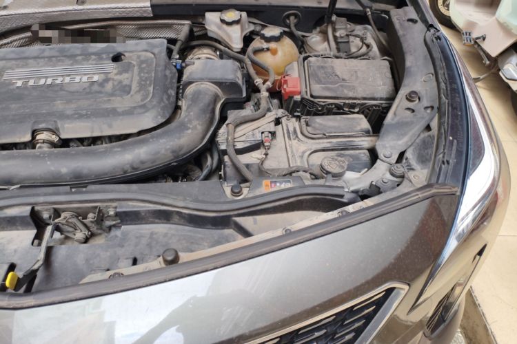 Used Cadillac XT4 2018 28T Four-Wheel Drive Leading Model Engine Bay Left
