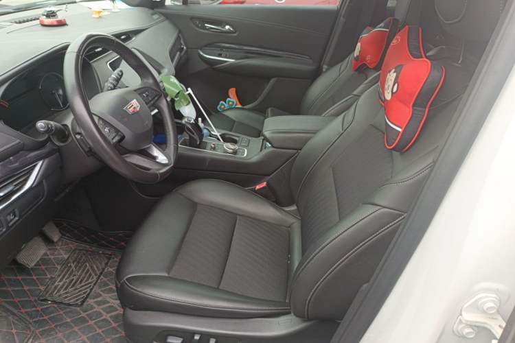 Used Cadillac XT4 2018 28T Two-Wheel Drive Tech Version Left Front Seat