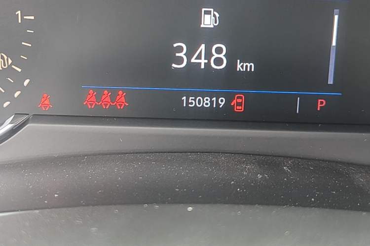 Used Cadillac XT4 2018 28T Two-Wheel Drive Leading Version Odometer Close Up