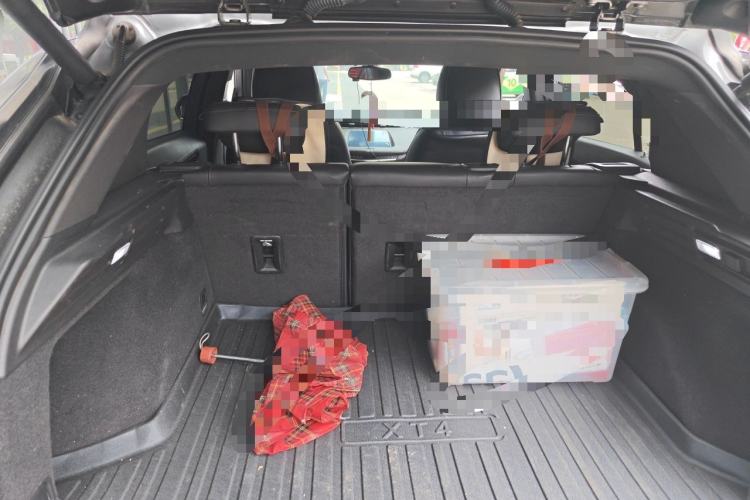 Used Cadillac XT4 2018 28T Two-Wheel Drive Luxury Sport Model Trunk
