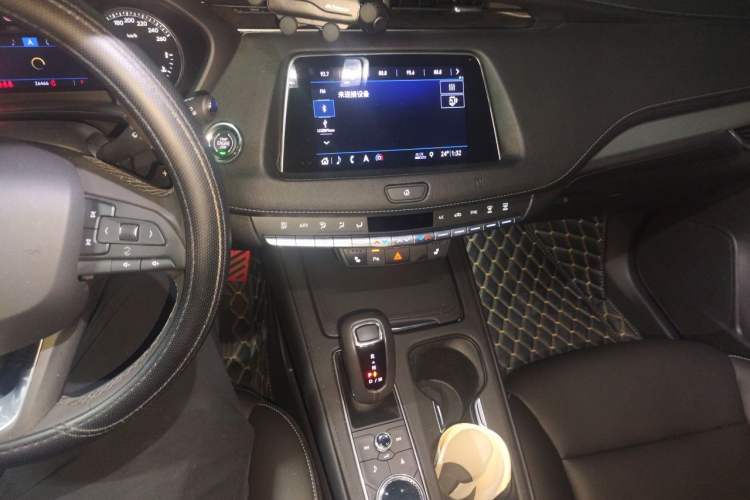 Used Cadillac XT4 2018 28T Two-Wheel Drive Leading Version Audio And AC Panel