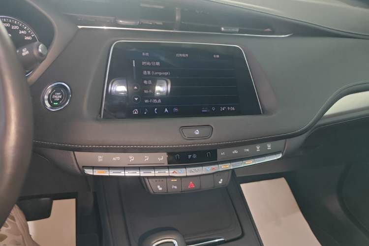 Used Cadillac XT4 2018 28T Two-Wheel Drive Leading Version Audio And AC Panel