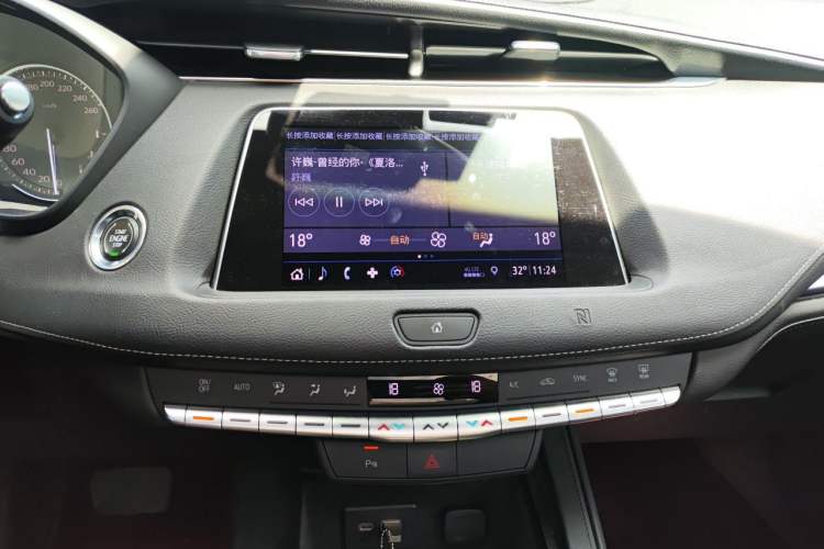 Used Cadillac XT4 2018 28T Two-Wheel Drive Tech Version Audio And AC Panel