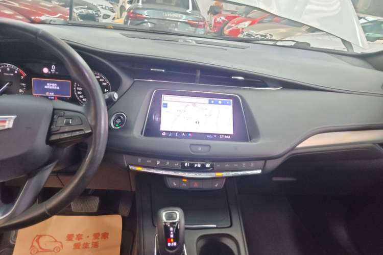 Used Cadillac XT4 2018 28T Two-Wheel Drive Leading Version Audio And AC Panel