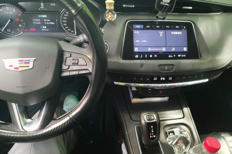 Used Cadillac XT4 2018 28T Two-Wheel Drive Tech Version Audio And AC Panel