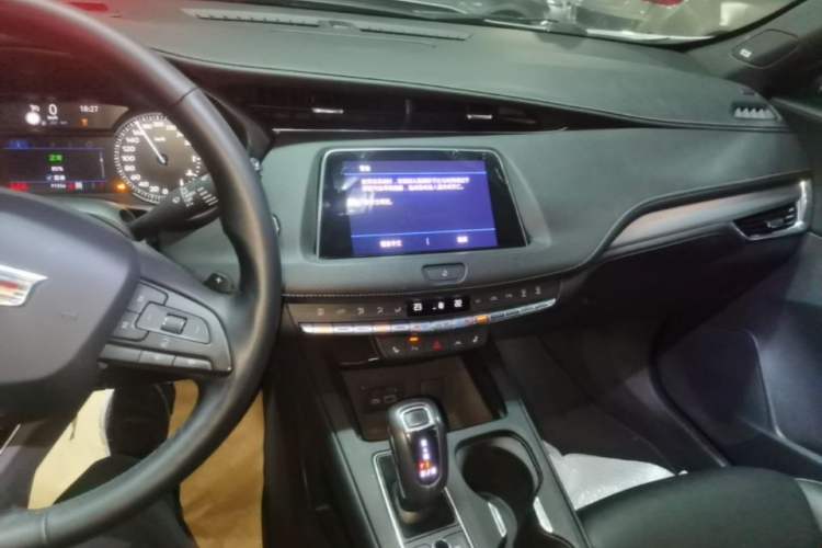 Used Cadillac XT4 2018 28T Four-Wheel Drive Leading Model Audio And AC Panel