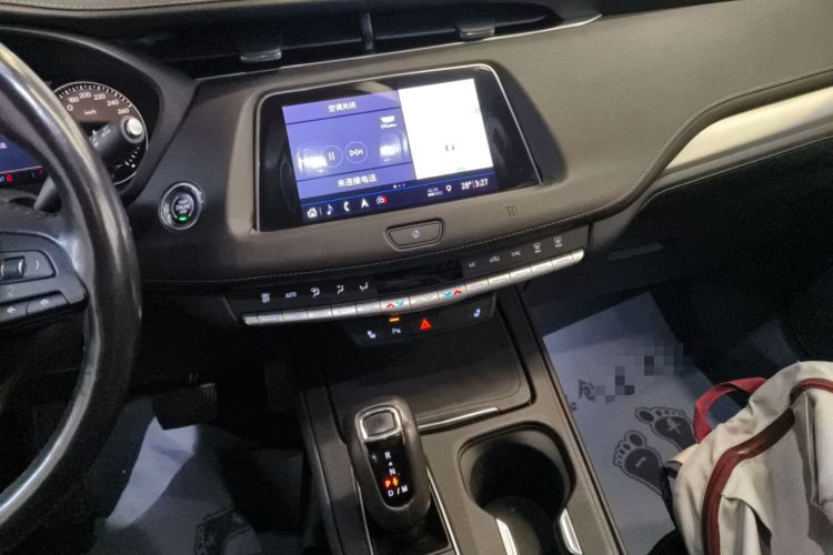 Used Cadillac XT4 2018 28T Two-Wheel Drive Leading Version Audio And AC Panel