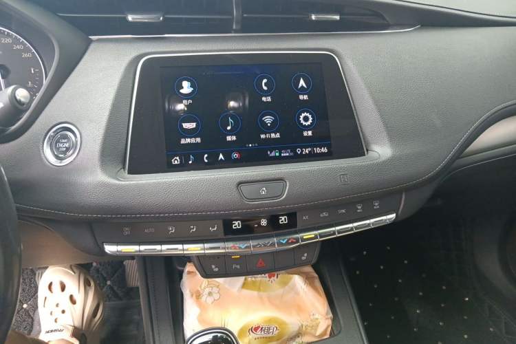 Used Cadillac XT4 2018 28T Two-Wheel Drive Leading Version Audio And AC Panel