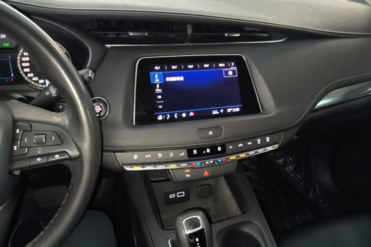 Used Cadillac XT4 2018 28T Two-Wheel Drive Tech Version Audio And AC Panel
