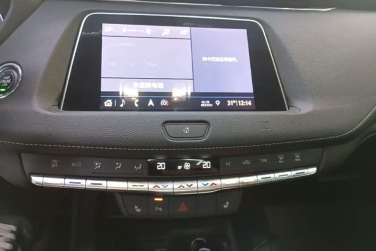 Used Cadillac XT4 2018 28T Two-Wheel Drive Leading Version Audio And AC Panel