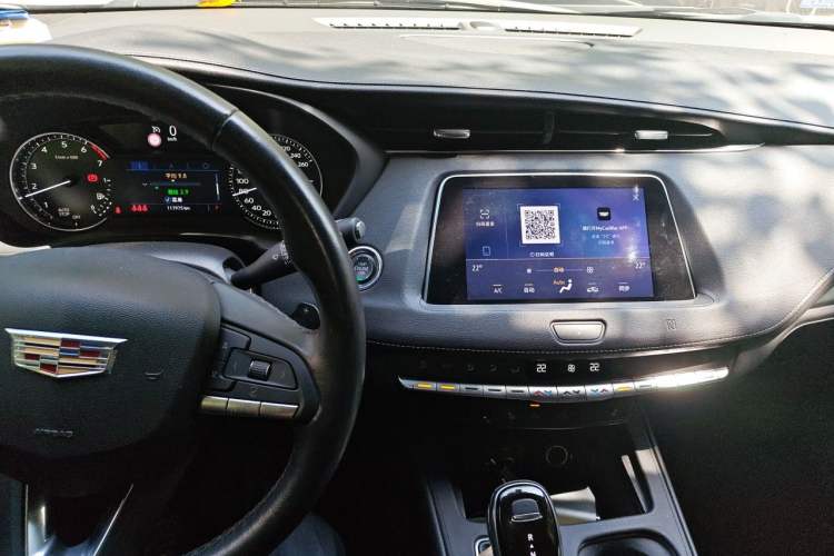 Used Cadillac XT4 2018 28T Two-Wheel Drive Leading Version Audio And AC Panel