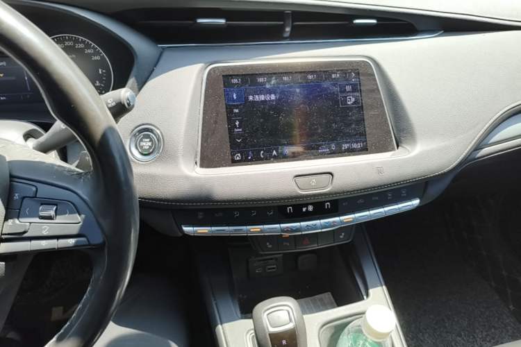 Used Cadillac XT4 2018 28T Two-Wheel Drive Leading Version Audio And AC Panel
