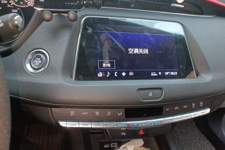 Used Cadillac XT4 2018 28T Two-Wheel Drive Tech Version Audio And AC Panel