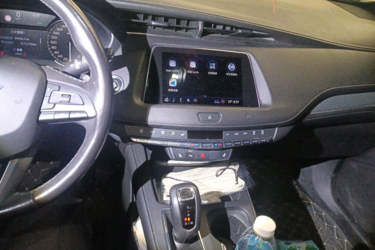 Used Cadillac XT4 2018 28T Two-Wheel Drive Leading Version Audio And AC Panel