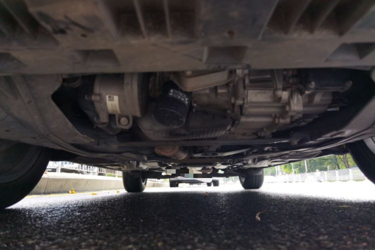 Used Cadillac XT4 2018 28T Two-Wheel Drive Leading Version Chassis Front