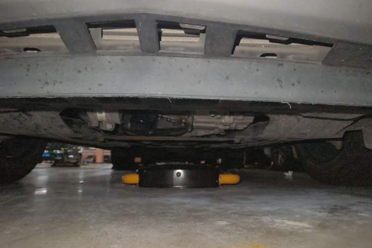 Used Cadillac XT4 2018 28T Two-Wheel Drive Leading Version Chassis Front