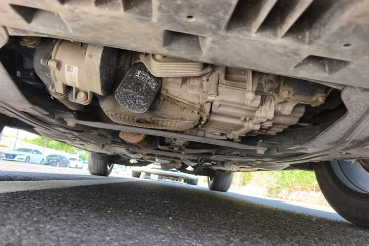 Used Cadillac XT4 2018 28T Two-Wheel Drive Leading Sport Model Chassis Front