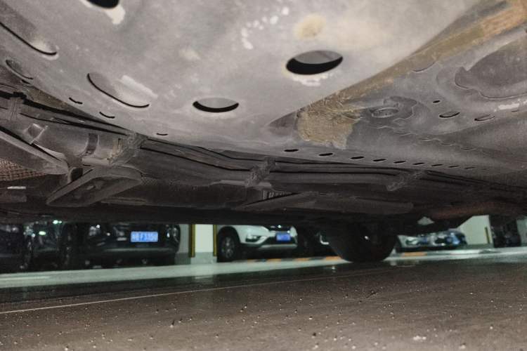 Used Cadillac XT4 2018 28T Two-Wheel-Drive Luxury Model Chassis Front Left