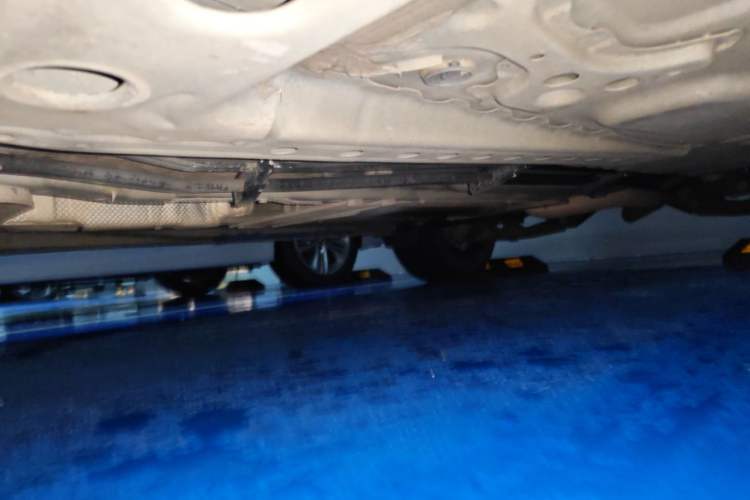 Used Cadillac XT4 2018 28T Two-Wheel Drive Leading Version Chassis Front Left